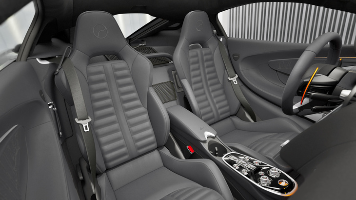 「リフレクション」カラーのモデルのシート。