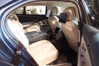 ホイールベースは130mm延長。室内の快適性が追求された。