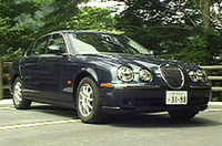 【Movie】ジャガーの新型「Sタイプ」を斬る!(その2)の画像