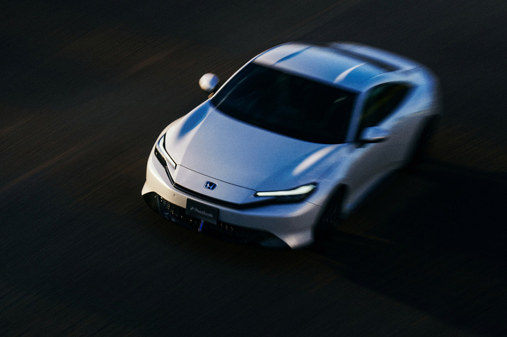 2025年9月4日に正式発表されたホンダの新型「プレリュード」。5代目の生産終了から実に24年を経ての登場となった。新型プレリュードの標準モデルは4人乗りのモノグレード設定で、価格は617万9800円。