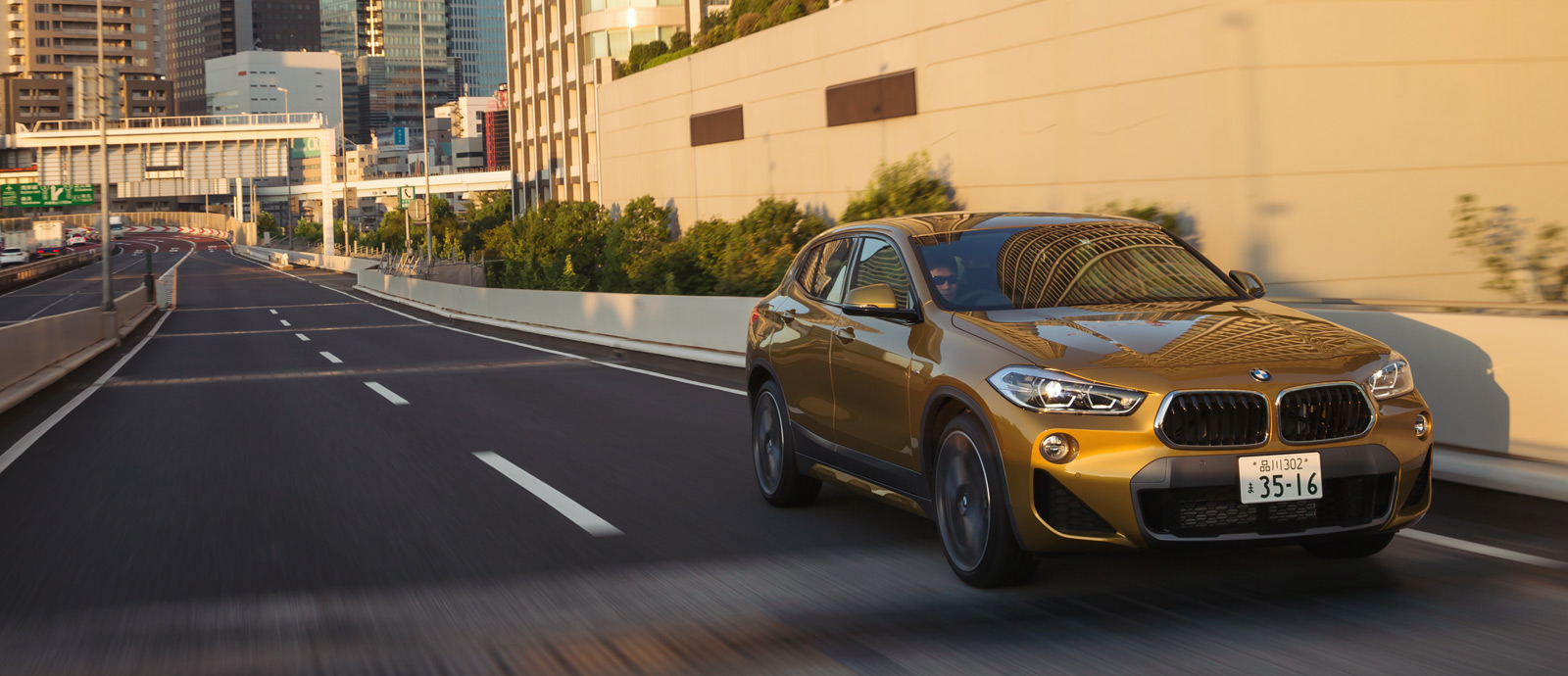 BMW X2 キービジュアル