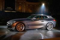 エントラントを招いてのディナーでBMWがお披露目した「コンセプトツーリングクーペ」。「Z4」をベースとしたシューティングブレークだ。