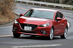 マツダ・アクセラスポーツ20S ツーリング Lパッケージ／アクセラ