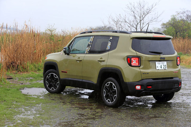 ジープ・レネゲード トレイルホーク（4WD/9AT）【試乗記】 いまどきの