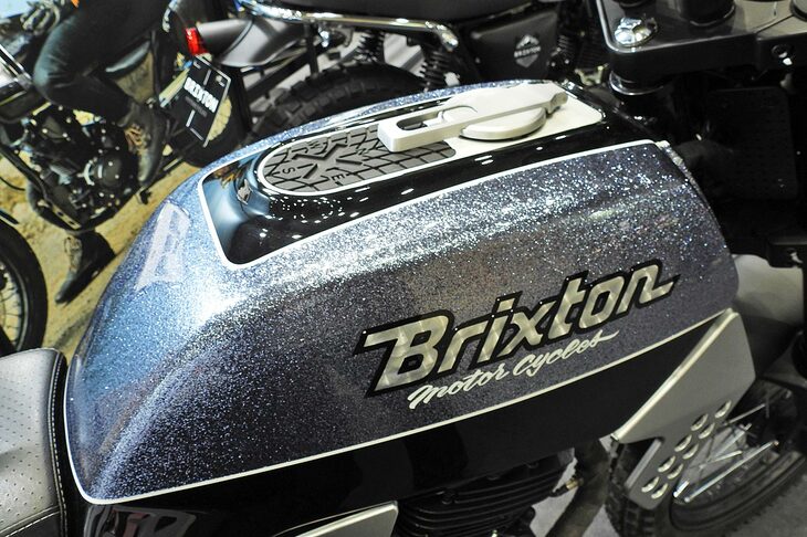 ブリクストン・フェルスベルク250FT