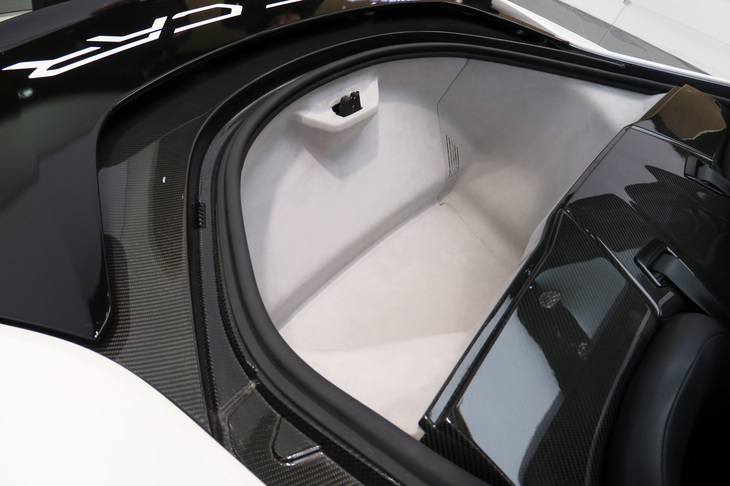 日産GT-R50 by Italdesign（トランクルーム）