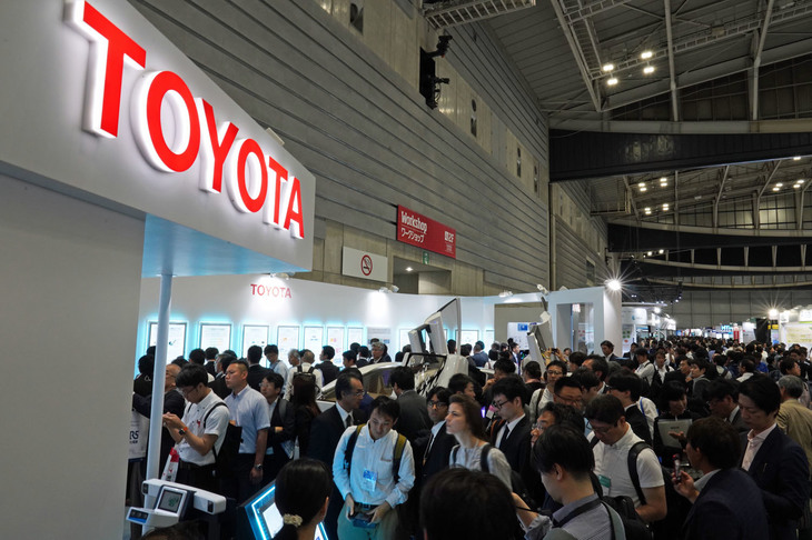 トヨタブースの様子。