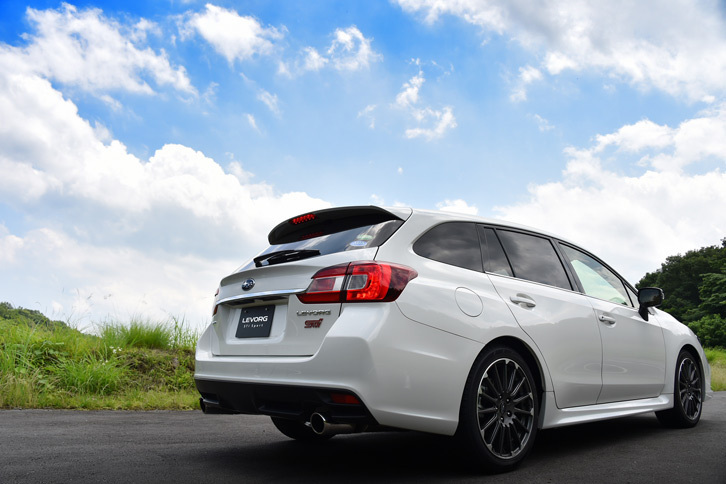 スバル・レヴォーグ1.6STI Sport EyeSight