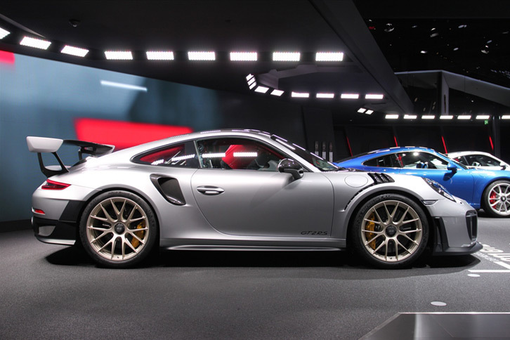 ポルシェ911 GT2 RS（エクステリア）
