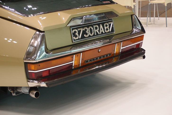 シトロエンSM（1970年）／アウトニーズ