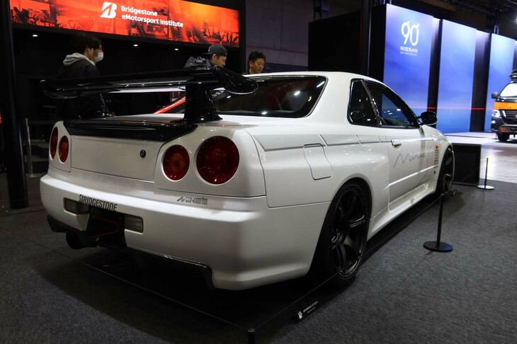 日産スカイラインGT-R（BNR34型）