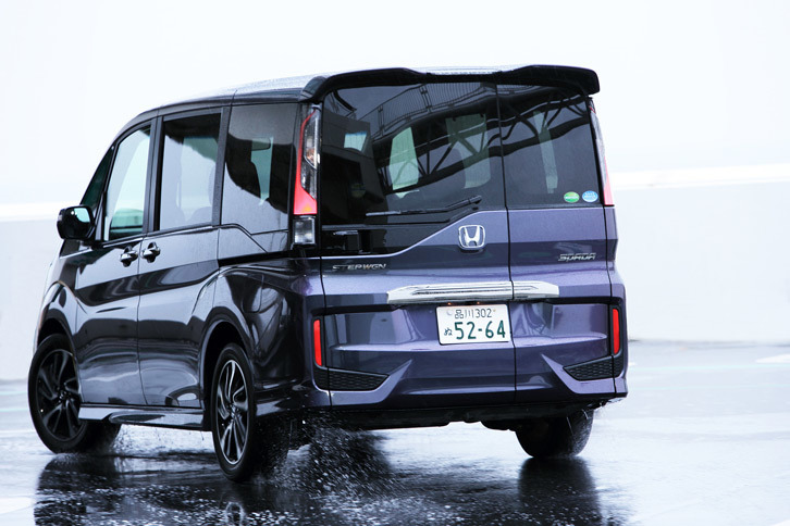 ホンダ・ステップワゴン スパーダ クールスピリットHonda SENSING