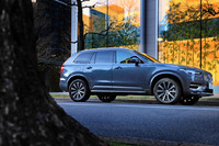 コンフォート指向の「ALENZA LX100」は、ボルボの「XC90」に装着して試走。スムーズな走りが身上の、ボルボの最上級SUVだ。