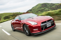 「日産GT-R」が2015年モデルに進化