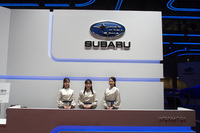 ジャパンモビリティショー2023のスバルブース。