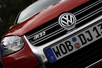 フォルクスワーゲン・ゴルフR32（2ペダル6MT）【海外試乗記】