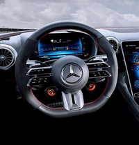 「メルセデスAMG GTクーペ」にサーキット向けの新グレード「AMG GT63 PRO 4MATIC＋ クーペ」が登場の画像