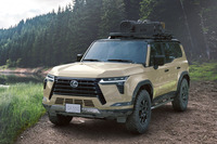 2002年から北米市場を中心に約30の国と地域で販売されているSUV「GX」が2023年6月にフルモデルチェンジ。「トヨタ・ランドクルーザー“250”」の姉妹車にあたる上級SUVで、レクサスのラインナップでは「RX」と「LX」の間に位置づけられる。この3代目GXは、初めて日本にも正規導入される予定だ。