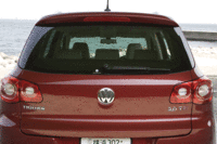 クリックすると、シートアレンジによる荷室の変化が見られます。