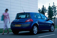 「ルノー・メガーヌ」にマニュアル車加わるの画像