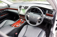 バージョンSのインパネ