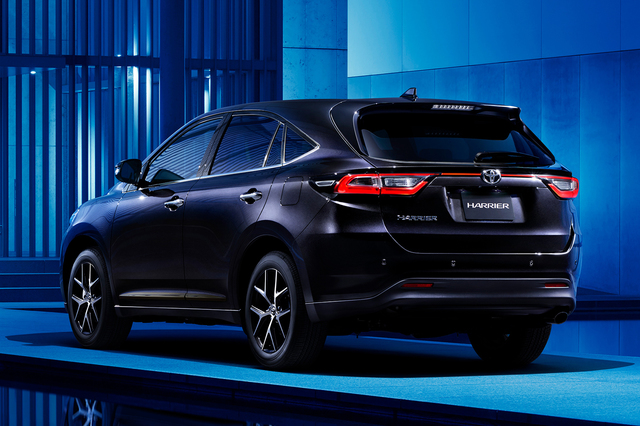 クールなブルーがさえる「トヨタ・ハリアー」登場 【ニュース】 - webCG