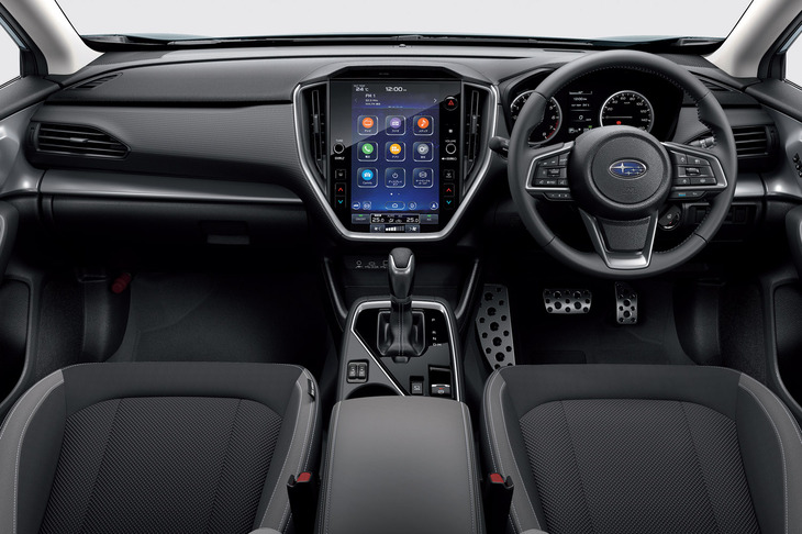 運転支援機能がアップデートされた「インプレッサ」のコックピット。