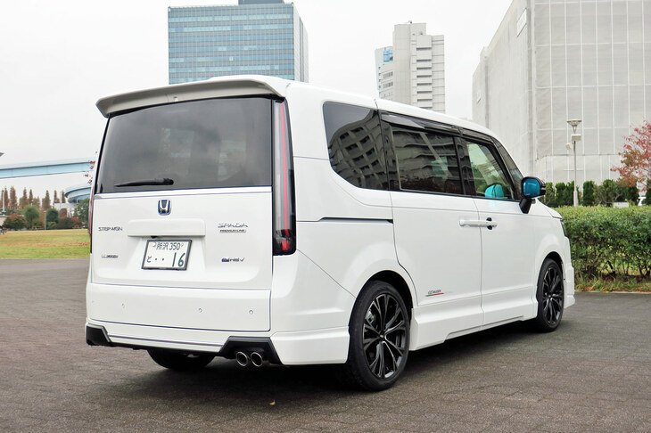 ホンダ・ステップワゴンe：HEVスパーダ プレミアムライン 無限パーツ装着車（エクステリア）