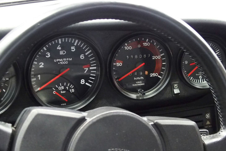 ポルシェ911ターボ3.0（1977年）／AUTO DIRECT