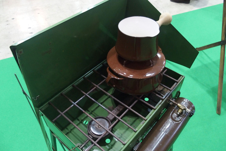 オートモビル カウンシル2022のSUV＆GEARコンセプト展示エリアの様子。