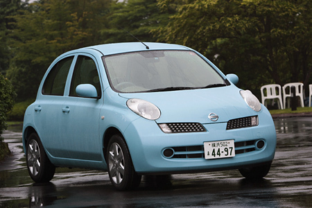 日産マーチ12E（FF/4AT）／12SR（FF/5MT）【試乗記】