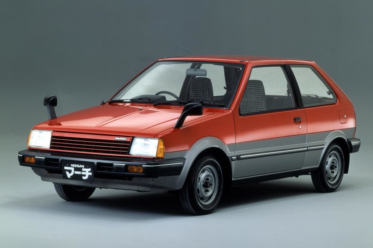 1982年にデビューした初代「日産マーチ」。直線的なデザインは、今では新鮮に感じられる。