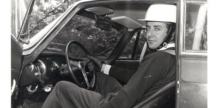 父パオロ氏は、アルファ・ロメオの公式サポートを受けるほどの操縦技術を有していた。