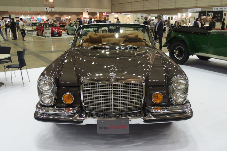 メルセデス・ベンツ280E 3.5 カブリオレ（1971年）／ガレーヂ伊太利屋