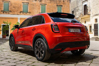 ステランティスが「フィアット600e」の情報を先行公開　イタリア発の新型電気自動車の画像