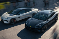 写真左から「エメヤ600」と「エメヤ900」。