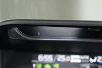 機能面では、ドライバーモニタリングシステムにジェスチャーコントロールを追加。エアコンの設定温度をジェスチャーで操作できるようになった。