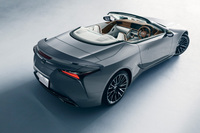 「レクサスLC」一部改良　走りを高めた特別仕様車“ピナクル”も登場の画像