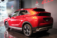 三菱、新型SUVの「エクリプス クロス」を発売の画像