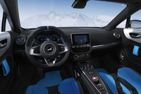 ブランド創立70周年モデル導入を機に「アルピーヌA110」のグレードラインナップ刷新の画像