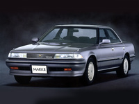 「トヨタ・マークIIハードトップ2000GTツインターボ」。マークII史上最大のヒット作となった、1988年デビューの6代目の最強グレード。