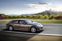 写真は全て「パナメーラ」