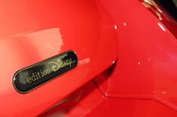 ミッキーマウス仕様のスマート電気自動車登場の画像