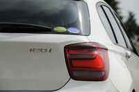 フルモデルチェンジで第2世代となった、BMWのコンパクト「1シリーズ」。2011年9月のフランクフルトモーターショーで正式発表、その数日後には日本でもデビューを飾った。