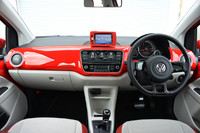 第3回：お手ごろ価格で異国情緒を満喫！　輸入車チョイ乗りリポート〜アンダー200万円編〜の画像