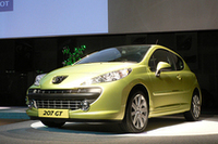 「プジョー207」上陸、239万円からの画像