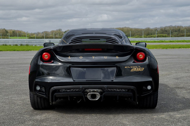 ロータス エヴォーラ カーボン リアウィング British Racing Group