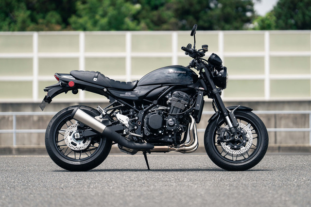 カワサキZ900RSブラックボールエディション（6MT）／Z900RS SE（6MT