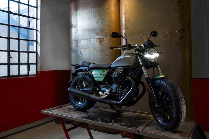 モト・グッツィV9ボバー100周年記念スペシャルエディション