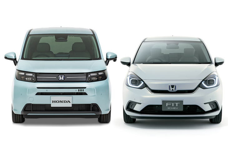 全高は15cm以上高い「フリード」だが、基本となるプラットフォームは「フィット」由来のもので、外見のイメージよりずっと低い位置にエンジン類も積まれている。そのため、バンパーのど真ん中という、通常なら「なんでこんなところに？」という箇所に、ラジエーターグリルを置く必要があったのだ。